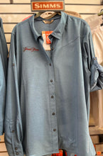 Load image into Gallery viewer, W&#39;s Isle Shirt - TTF
