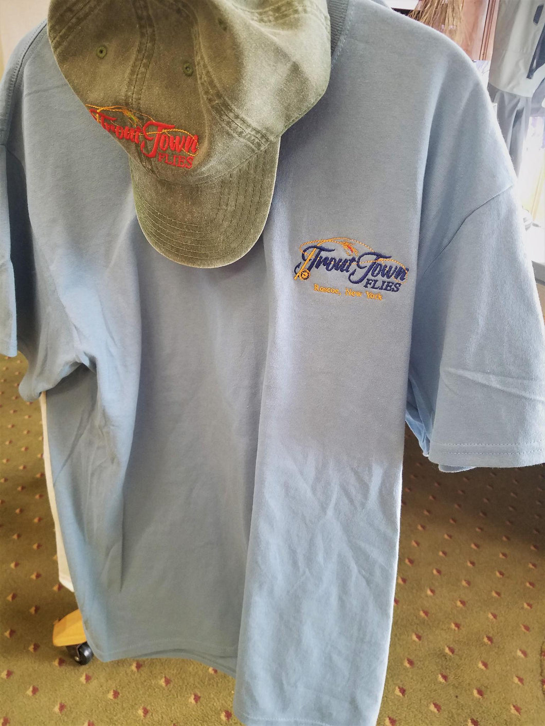 TTF Em. Tee/Bl. Large